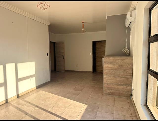 5 BEDROOM HOUSE FOR SALE IN WATERKLOOF
